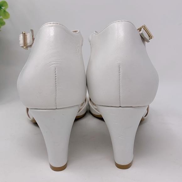 Giani Bernini Claraa Memory Foam Dress Sandals, Heel , white - Picture 5 of 11